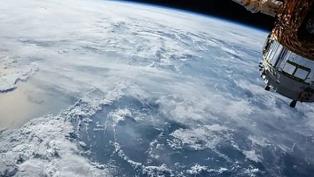 İspanyol uydusu uzayda kayboldu