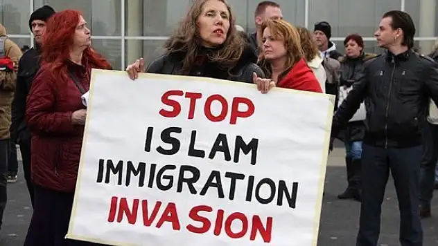 Avrupa'daki çifte standart İslamofobiyi artırıyor