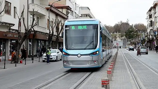 Toplu taşıma araçlarının hafta sonu tarifesi değişmedi
