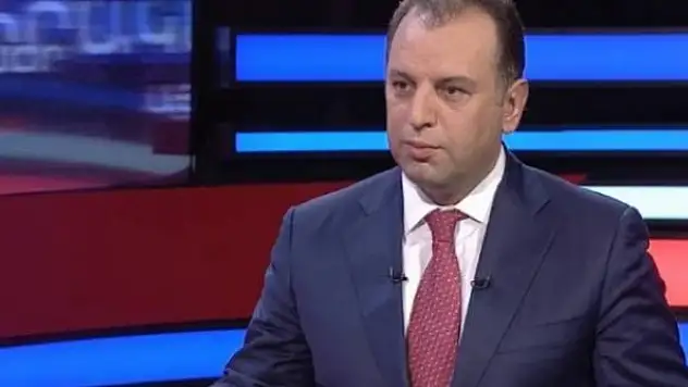 Ermenistan Savunma Bakanı istifa etti