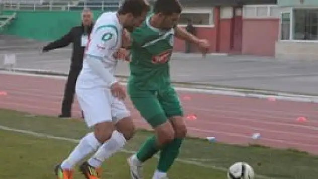 Yavru Kartal deplasmandan puansız döndü