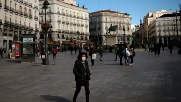 İspanya'da COVID-19'dan son 24 saatte 537 kişi öldü