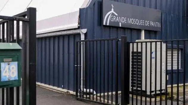 Fransa'daki Pantin Camii 6 ay süreyle kapatıldı