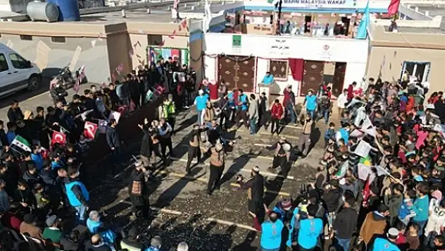 Türkiye Diyanet Vakfı İdlib'de okul açtı