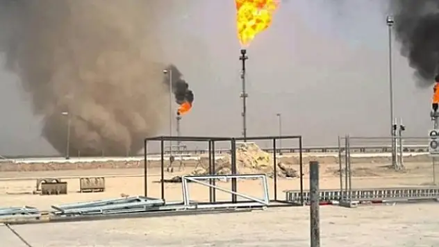Irak'ta füze saldırısı düzenlenen petrol rafinerisinde yangın