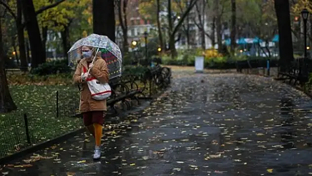 ABD'de son 24 saatte 1260 kişi daha hayatını kaybetti