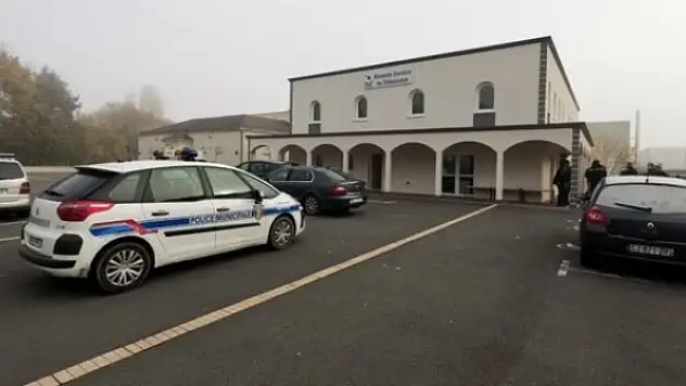 Fransa 76 camiyi denetleyecek