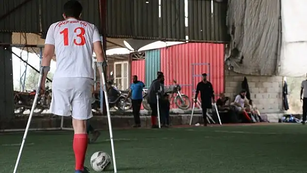 Afrin'de ampute takımlar dostluk maçı yaptı