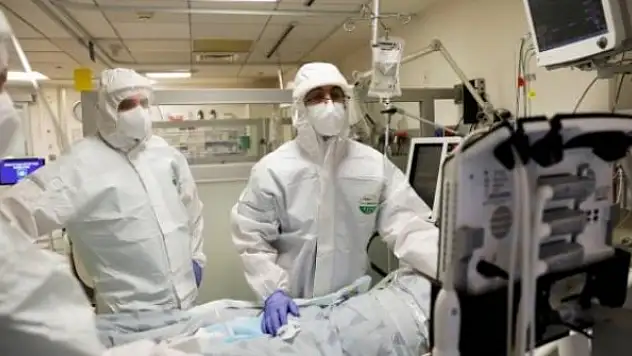 Rusya'da son 24 saatte 28 binden fazla COVID-19 vakası görüldü