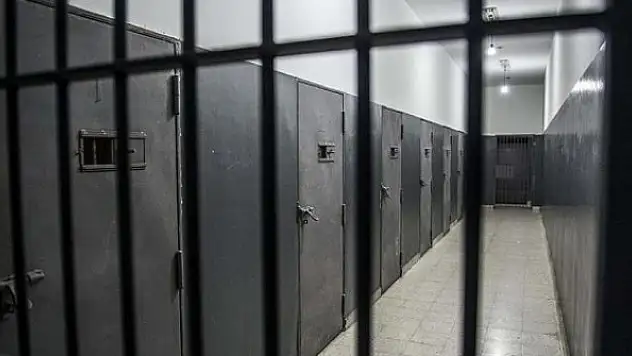 Suudi Arabistan 1539 tutukluyu serbest bıraktı