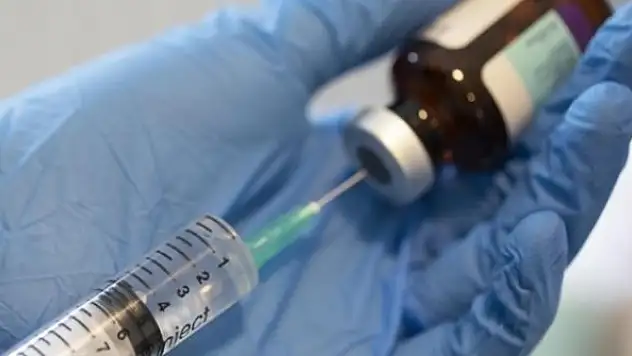 Avusturya'da yaygın koronavirüs testlerine başlandı