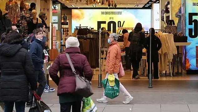 Dünya genelinde Kovid-19 vaka sayısı 67 milyonu geçti