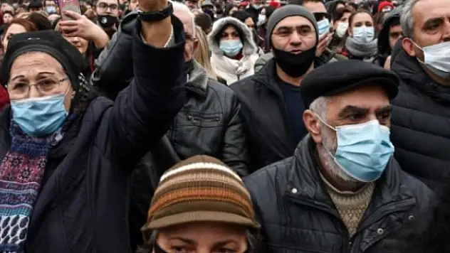 Ermenistan'da göstericiler yeniden sokaklarda