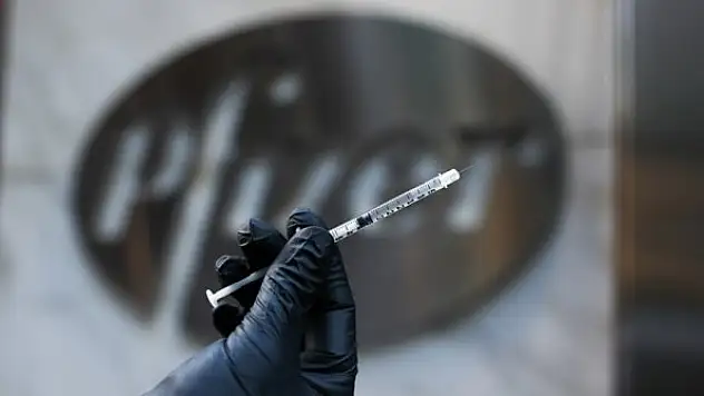 Pfizer'ın Kovid-19 aşısıyla ilgili alerji uyarısı yapıldı