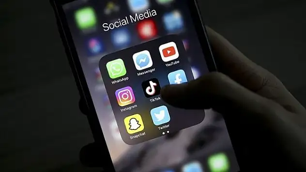 Sosyal medya şirketlerine 30'ar milyon lira daha ceza kesildi