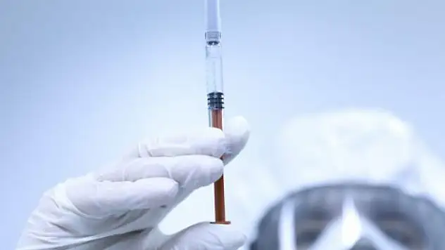 ABD'de Moderna aşısı onaya çok yakın