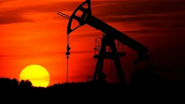 Petrol fiyatlarının geleceğini aşı belirleyecek