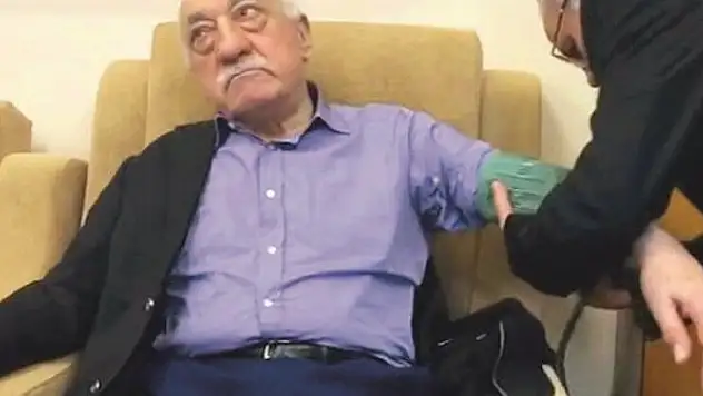 Gülen felç oldu