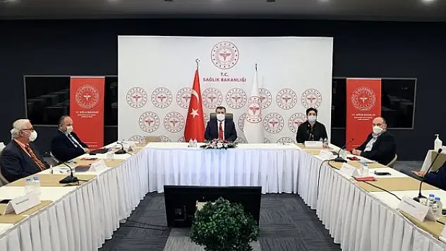 Koronavirüs Bilim Kurulu Toplantısı yarına ertelendi