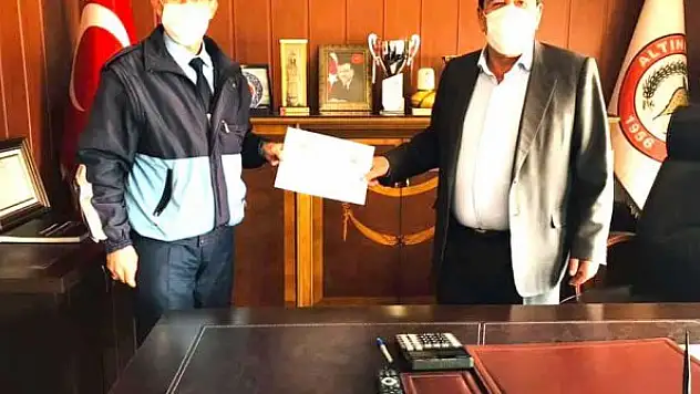 Altınekin'de vefa grubuna teşekkür belgesi