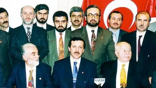 Refah Partisi 1995'te birinci parti oldu