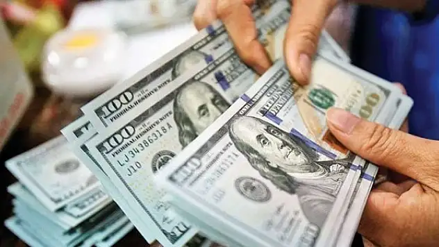 Merkez'in kararı sonrası Dolar kritik seviyenin altında
