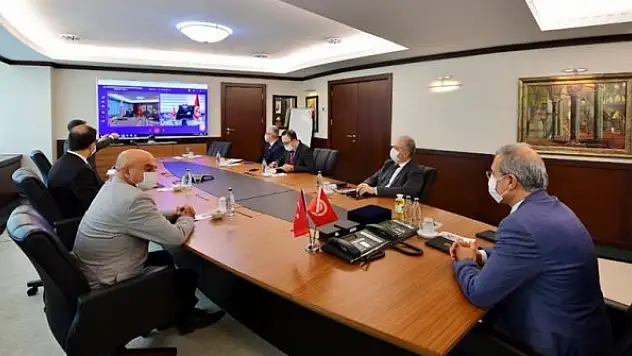 Savunma Sanayii Başkanı Demir: 5 firmamız Tunus'a 150 milyon dolarlık ihracat yaptı