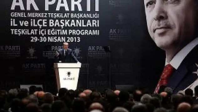 Terör bitmesin diye çırpınıyorlar