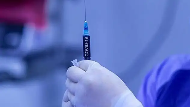 Almanya'da COVID-19'a karşı aşılama yarın başlıyor