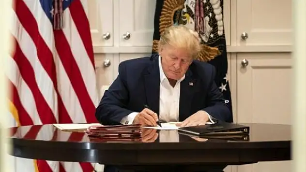 ABD'de koronavirüs paketine onay