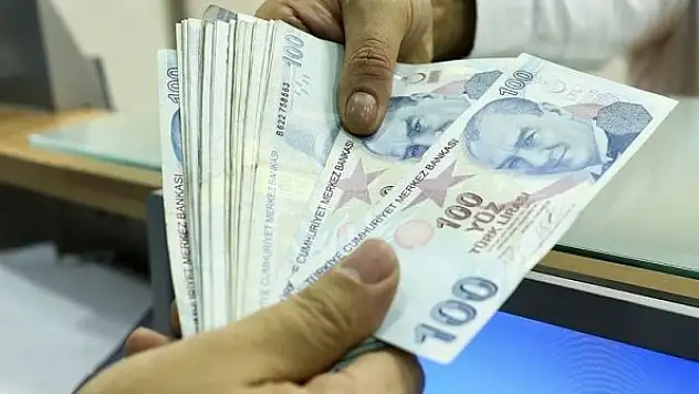 İşte TL'yi zirveye çıkaran hamle! Türkiye liderliğe oturdu