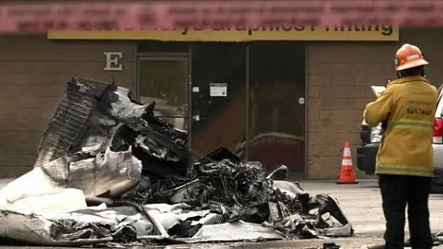 ABD'de küçük uçak düştü: 3 ölü