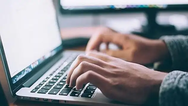 Uzaktan eğitimde odaklanma sorunu yaşayan öğrencilere öneriler