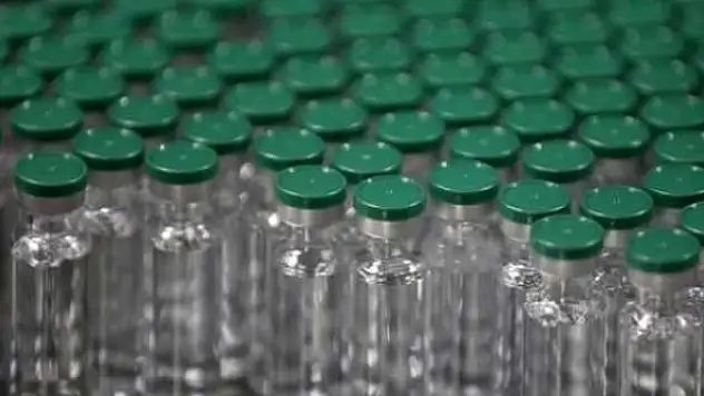 Oxford/AstraZeneca aşısının üreticisine ihracat yasağı