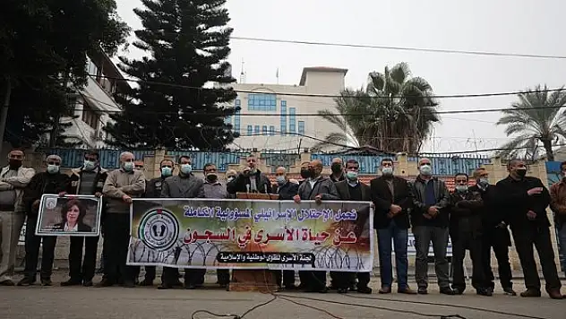 İsrail hapishanelerinde Kovid-19'a yakalanan Filistinli tutuklu sayısı artmaya devam ediyor