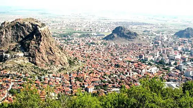 Afyon ilinin adı 16 yıl önce değişti
