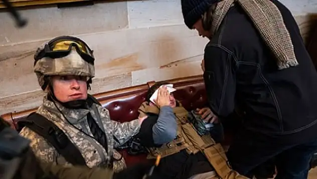 Trump, Ulusal Muhafızlara, 'Kongre binası önündeki olaylara müdahale edin' talimatı verdi