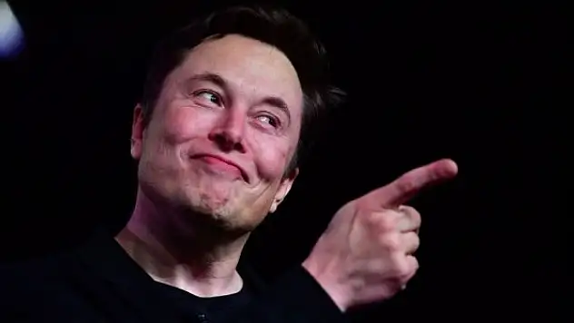 Elon Musk, Twitter'ı satın alma anlaşmasını feshetti
