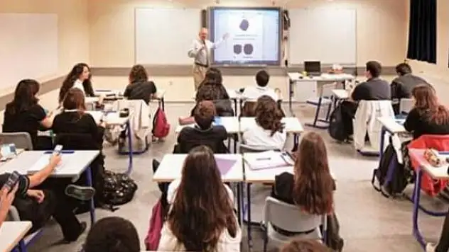 Özel okulların ücret iadesine ilişkin davada karar!