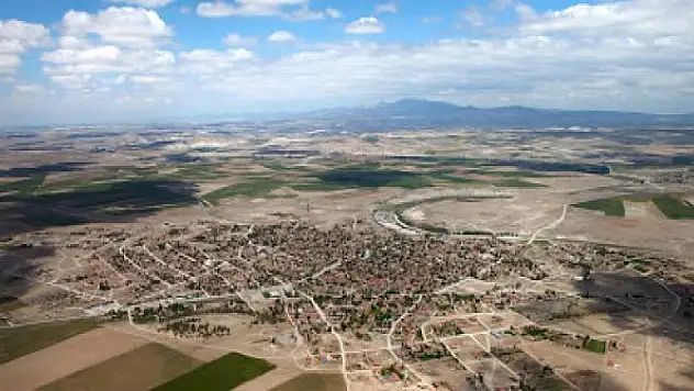 Konya'nın ilçesinde 6 bin 213 metrekare tarla satışa çıktı