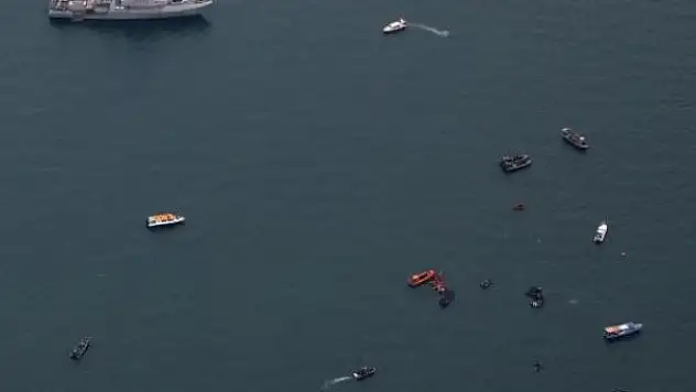 Endonezya'da düşen uçağın kara kutusunun yeri belirlendi