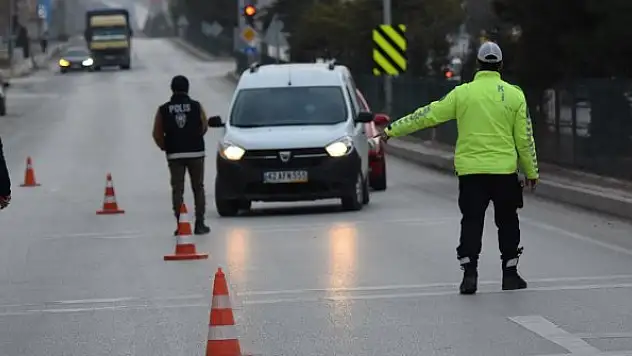 Kulu'da kısıtlama denetimleri devam ediyor