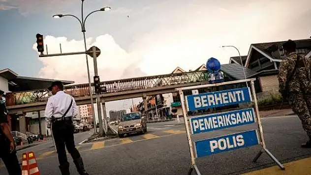 Malezya'da salgına karşı olağanüstü hal ilan edildi