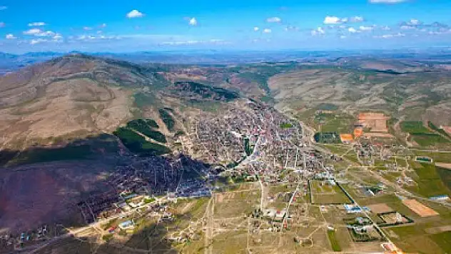 Konya'nın ilçesinde 101 bin 699 metrekare tarla satışa çıktı