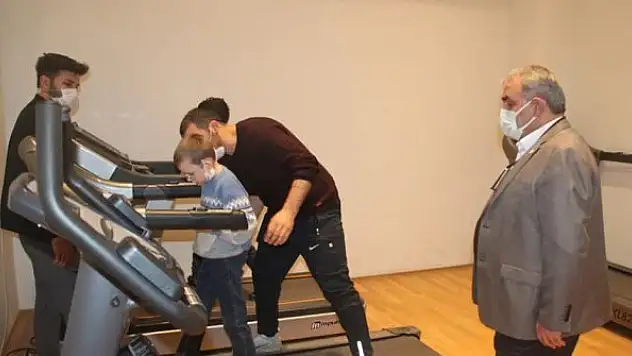 Milletvekili Etyemez'den kurumlara ziyaret