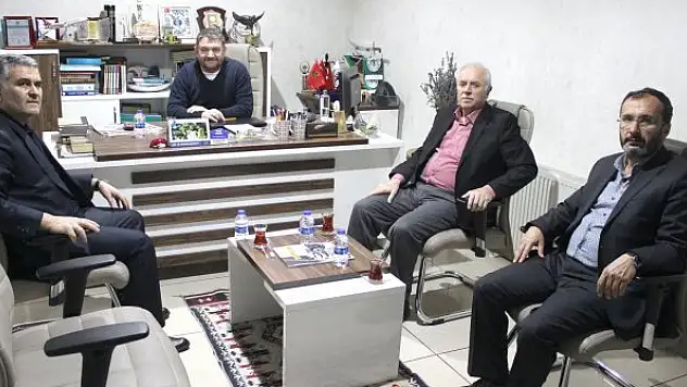 Eğitim Bir-Sen'den Yeni Haber'e ziyaret