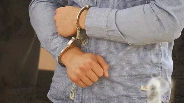 Konya'da FETÖ operasyonu: 7 gözaltı