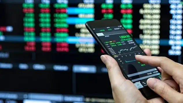 Rusya'da doğrudan yabancı yatırımlar azaldı, sermaye çıkışı yükseldi