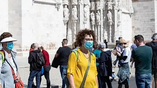 Portekiz'de günlük can kaybı ilk kez 200'ü geçti