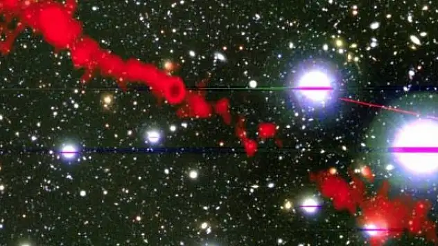 Gök bilimcilerden inanılmaz keşif! Samanyolu'ndan 62 kat daha büyük!